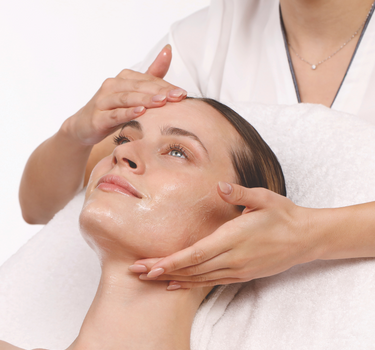 Nuance Step 8-Immortelle-Infused Elixir Serum