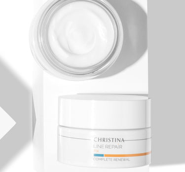 קרם מחדש לטשטוש מראה קמטים ונקבוביות פתוחות פיקס