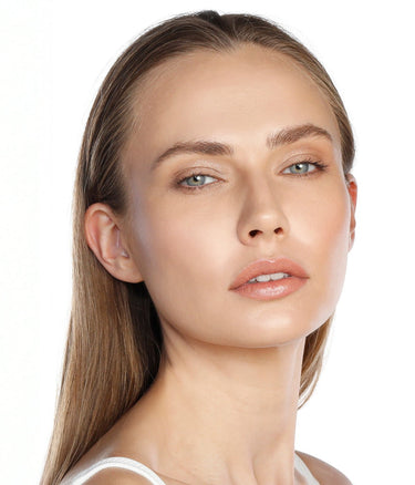 מי פנים מאזנים לכל סוגי העור פוראבר יאנג - כריסטינה ישראל