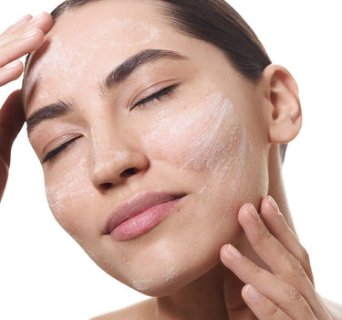 פילינג גרגרי צלולוז טבעי נוטרייאנט - כריסטינה ישראל