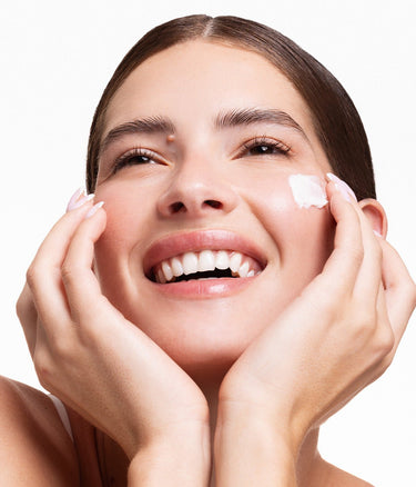 קרם לחות להפחתת נזקי הסביבה פיקס - כריסטינה ישראל