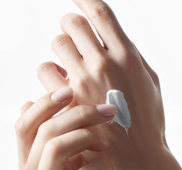 מסיכת סחלב ומגנוליה למיצוק ולהחלקת מראה קמטים הידרה - כריסטינה ישראל