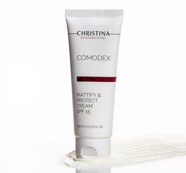 קרם יום במרקם קליל עם הגנה קומודקס SPF 15 - כריסטינה ישראל